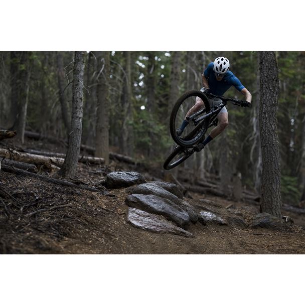 Anthem Advanced SL 2 L Mariana Blue