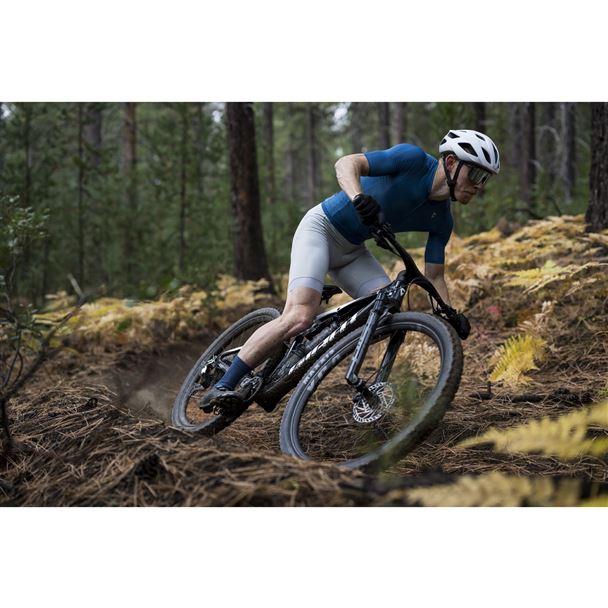 Anthem Advanced SL 2 L Mariana Blue