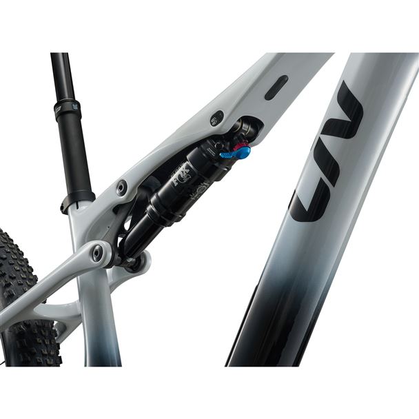 Pique X Advanced SL 2 M White/Carbon