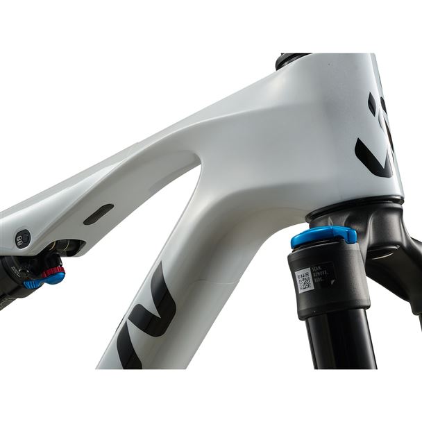 Pique X Advanced SL 2 M White/Carbon