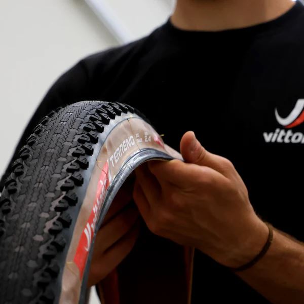 VITTORIA Terreno 29x2.4 XC Race Brown-blk-blk G2.0