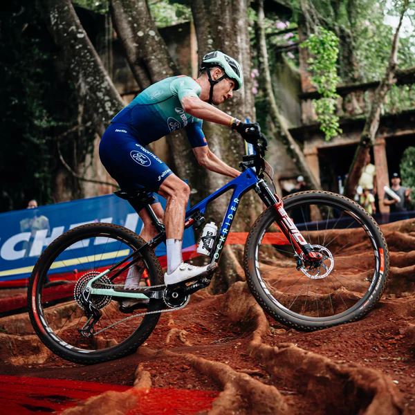 VITTORIA Peyote II 29x2.4 XC Race Full Black G2.0