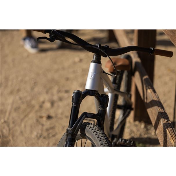 STP 26-Liv One Size Brush Aluminum