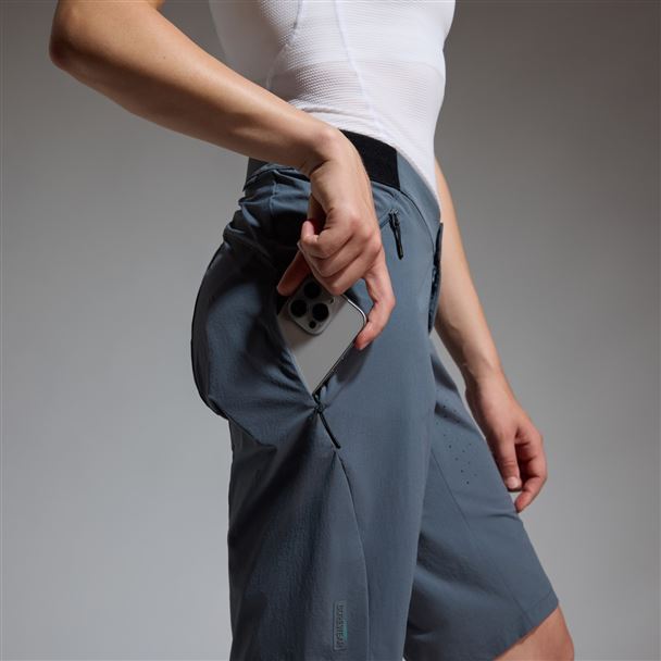 GORE FERNFLOW Shorts Womens lab graphite L