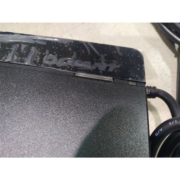 GIANT ENERGYPAK CHARGER 200~240V L-TYPE EU