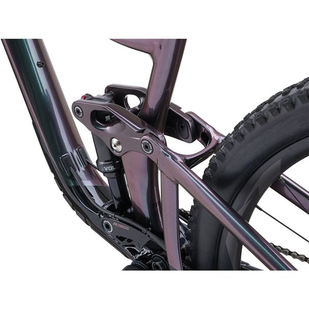 Intrigue 29 2 S  Dark Iridescent  M23