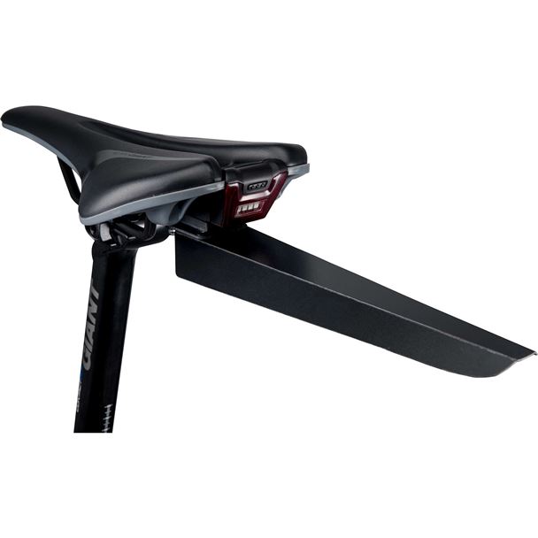 GIANT UNICLIP FENDER WITH DOCKING STATION