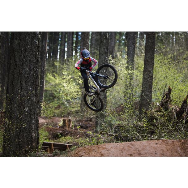 Faith 24-Giant One Size Raw Aluminum