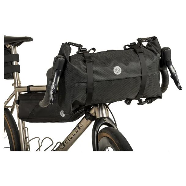 AGU Venture Handlebar Bag Black 17 L