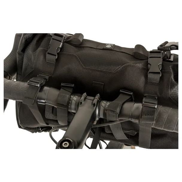 AGU Venture Handlebar Bag Black 17 L