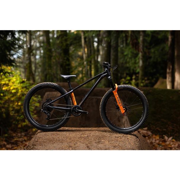 STP 24-Giant One Size Black Chrome