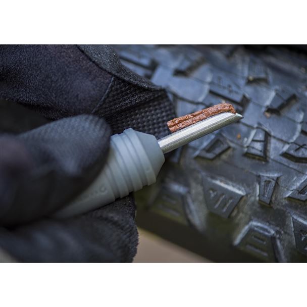 BLACKBURN Plugger Tubeless Tire Repair Kit