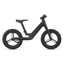 PRE RCARBON PUSH BIKE